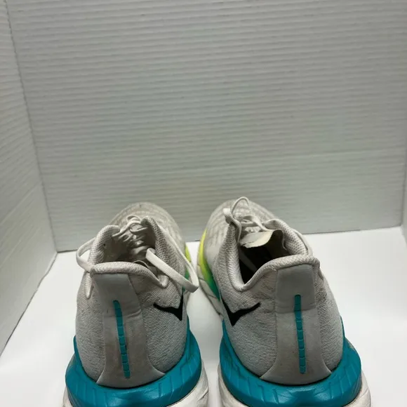 HOKA Mach 5 Men’s Running Shoes – Size 10D – Lightweight Cushioned Trainers