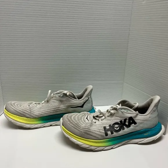 HOKA Mach 5 Men’s Running Shoes – Size 10D – Lightweight Cushioned Trainers