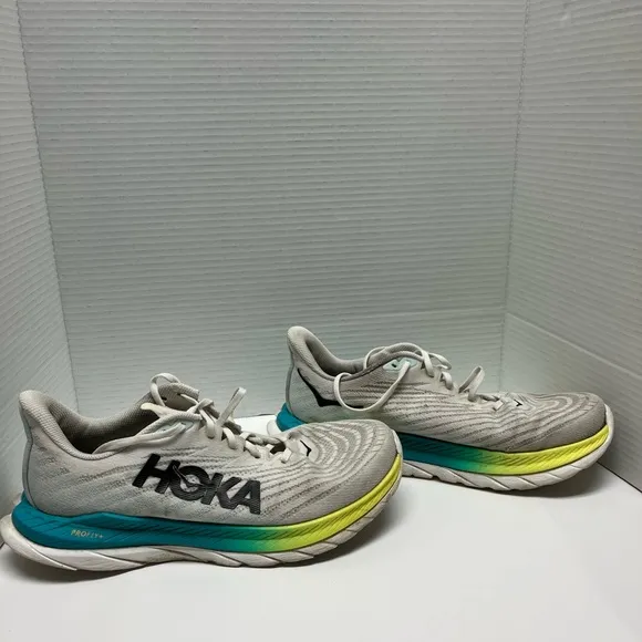 HOKA Mach 5 Men’s Running Shoes – Size 10D – Lightweight Cushioned Trainers