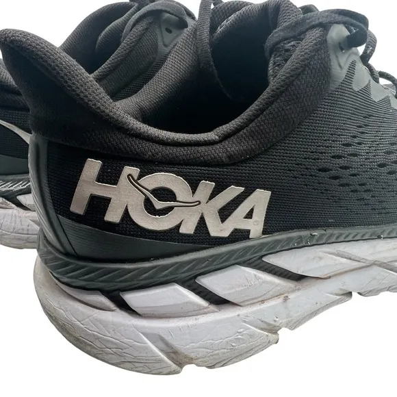 Hoka One Clifton Men 10.5&quot; Black  Running/Jogging Lightweight Shoes/Sneakers
