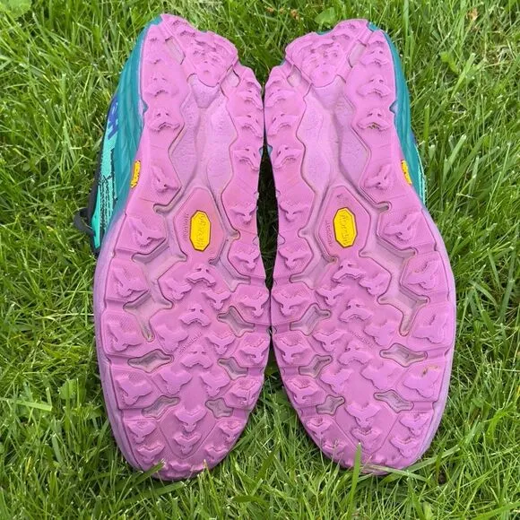 HOKA ONE OKE SPEEDGOAT 5 - Men’s Running Shoes - SIZE 11.5D