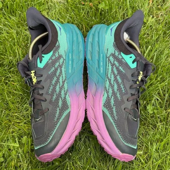 HOKA ONE OKE SPEEDGOAT 5 - Men’s Running Shoes - SIZE 11.5D