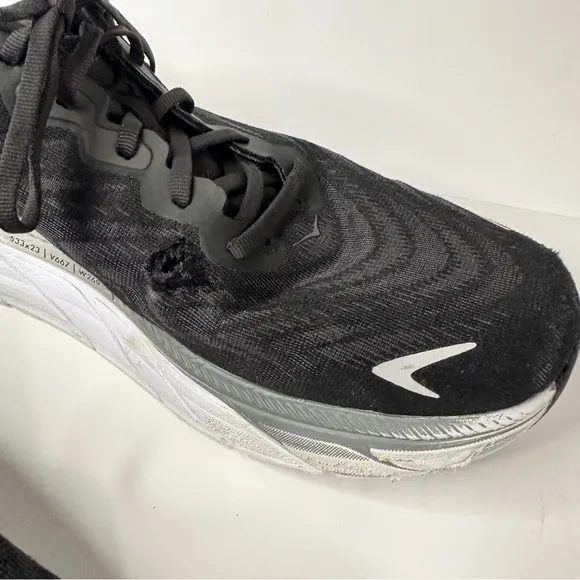 Hoka One One Arahi 6 Men’s Shoes