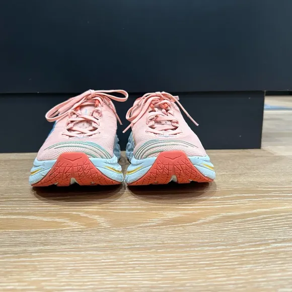 HOKA One One Bondi X women’s size 7.5