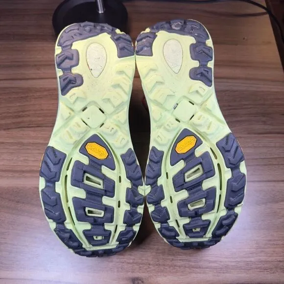 HOKA ONE ONE MAFATE SPEED 3 - Women’s Running Shoes - SIZE 9B