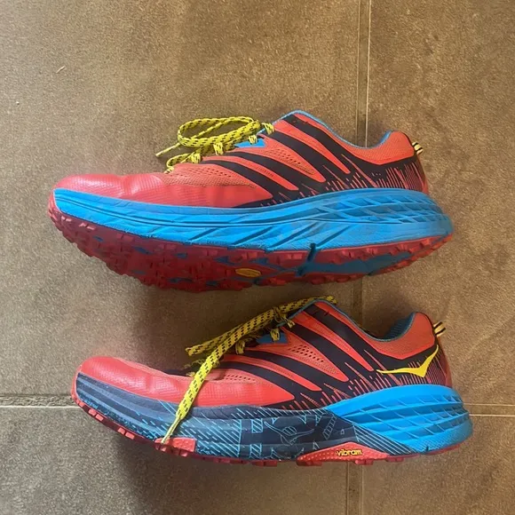 HOKA ONE ONE SPEEDGOAT 3 VibramTraining Shoes! 12
