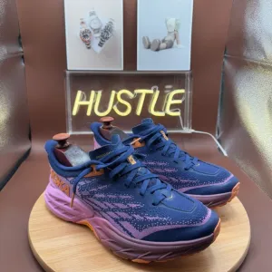 HOKA ONE ONE Speedgoat 5 'Bellwether Blue Cyclamen' Women's Sz 7.5B