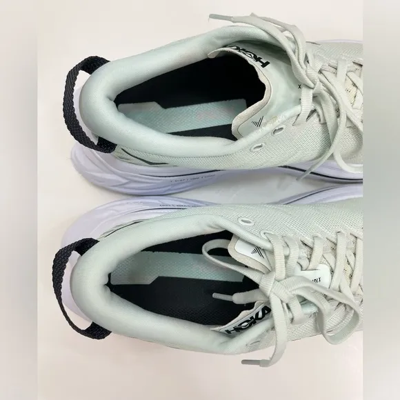 Hoka One One Women’s Bondi X Running Shoe Size 9.5B