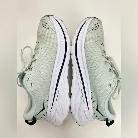 Hoka One One Women’s Bondi X Running Shoe Size 9.5B
