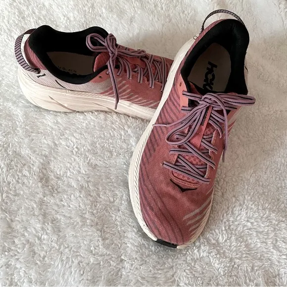 Hoka One One women’s Rincon running shoes