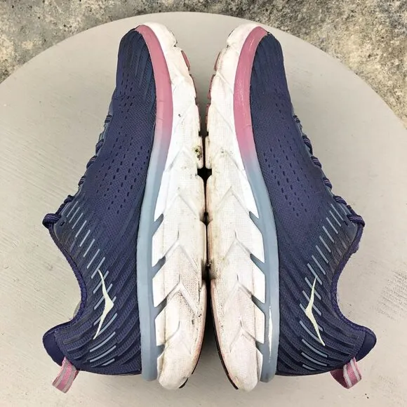 Hoka One One Women's Size 7.5 Clifton 5 Purple Lace-Up Running Sneakers 1093756