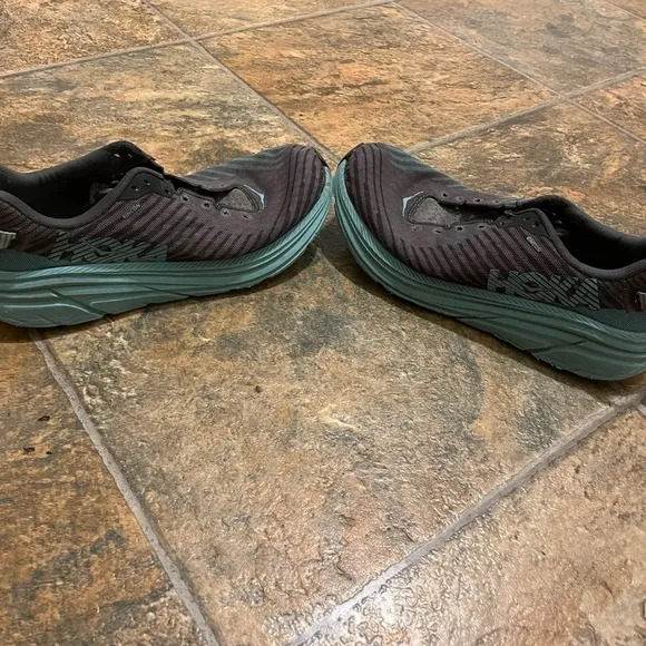 Hoka One  Women's Rincon Running Sneaker Shoes, Size 9 US