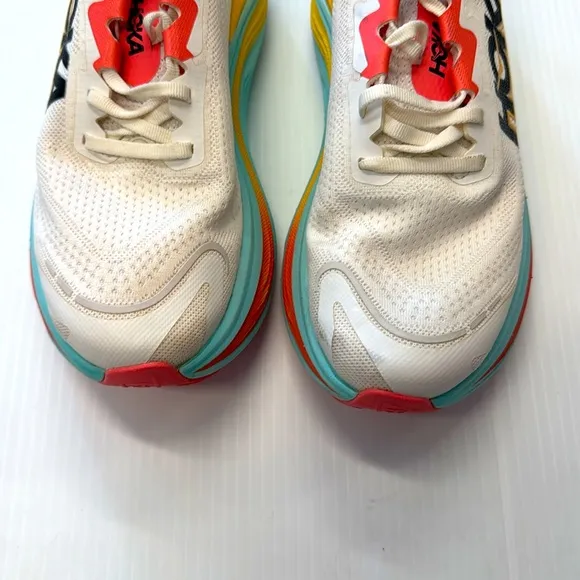 Hoka Skyward X Women’s Size 9 Pre owned