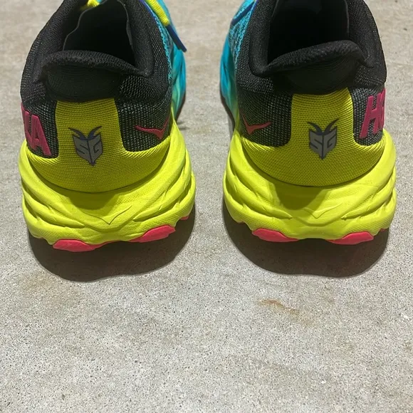 Hoka Speedgoat 5 w/ Vibram Running Shoe Women’s Size 6.5B Workout Trail Hiking
