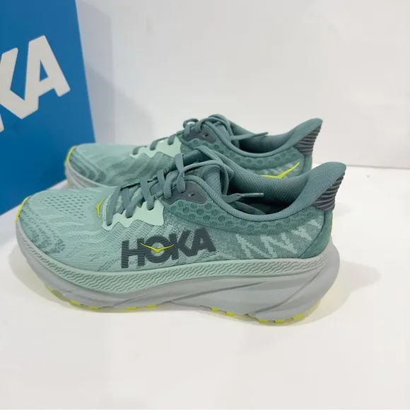HOKA Women's Challenger 7 Trail Running Shoes