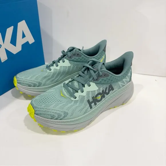 HOKA Women's Challenger 7 Trail Running Shoes