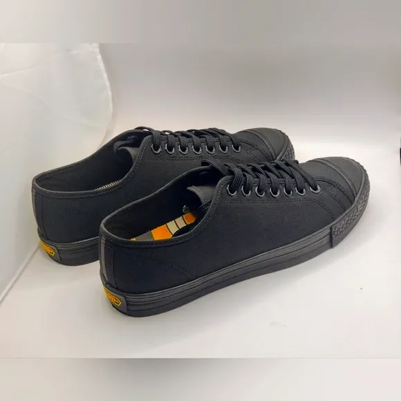 HOOD Rocket 66 LE Black Silk Limited 🔥 M. 9.5 W. 11.5 NEW!