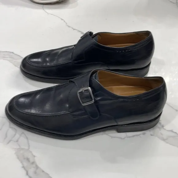 Johnston &amp; Murphy sheep skin leather uppers in black men’s size 12