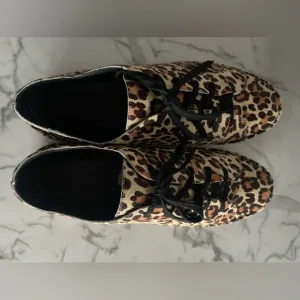 Joie calf skin leopard print shoes in excellent used condition size EU40/US10