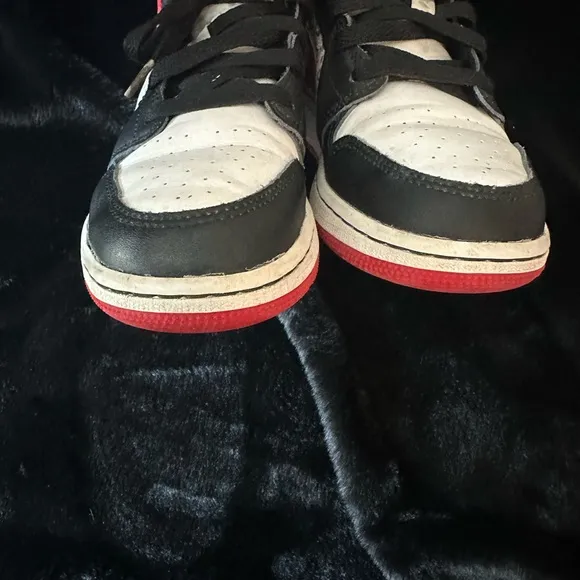Jordan 1 Mid Ugly Christmas Sweater DM1208-150 Size 3.5Y unisex basketball shoes