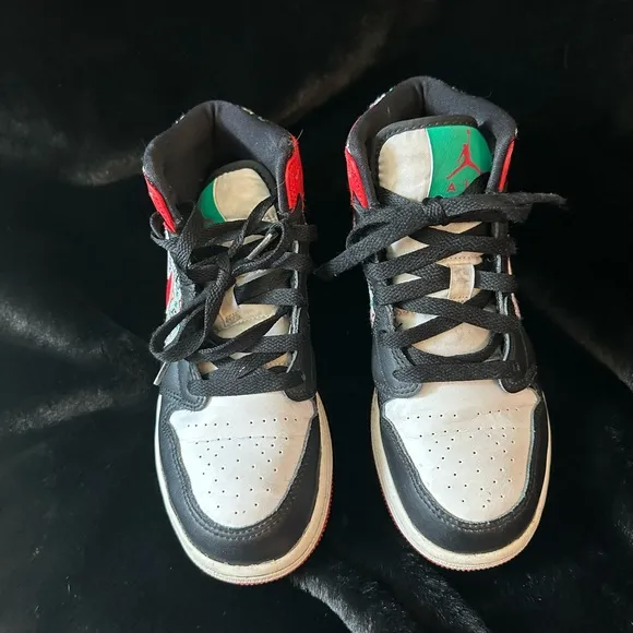 Jordan 1 Mid Ugly Christmas Sweater DM1208-150 Size 3.5Y unisex basketball shoes
