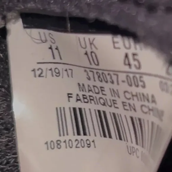 Jordan 11 Cap and Gowns