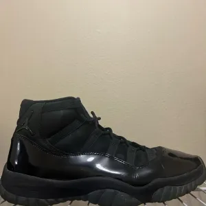 Jordan 11 Cap and Gowns