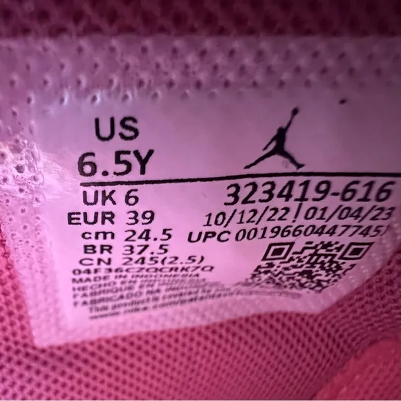 Jordan 6 Rings Coral Chalk White Desert Berry-Size 6.5Y, 8 Women’s