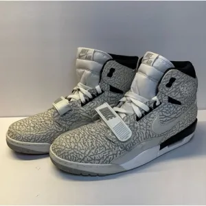 Jordan Legacy 312 (size 11)