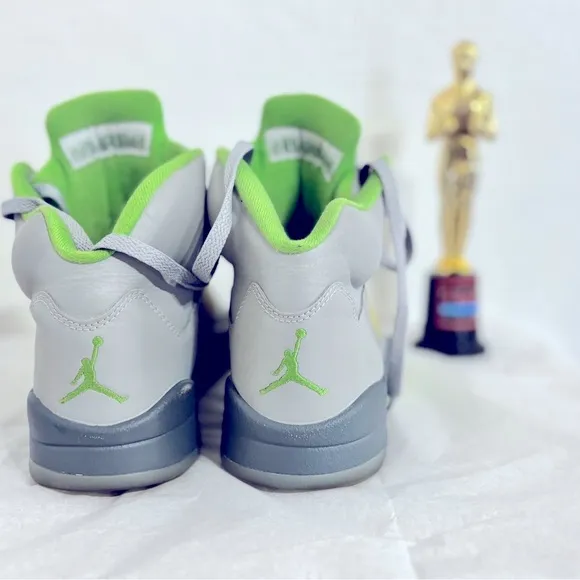 Jordan Retro 5 Green Bean Shoes