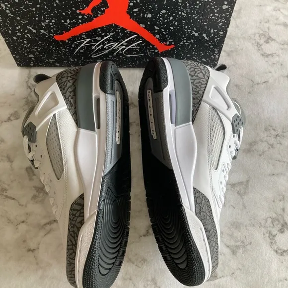 Jordan Spizike Low white / cool gray anthracite shoes new in box size 8.5 men’s