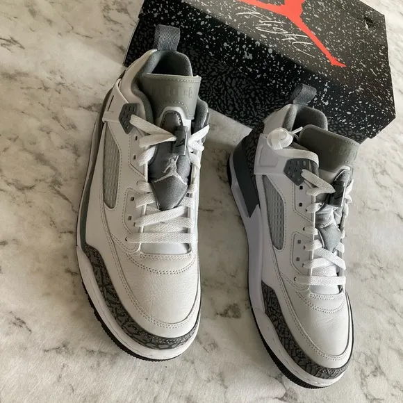 Jordan Spizike Low white / cool gray anthracite shoes new in box size 8.5 men’s