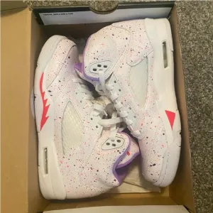 Jordan’s Retro 5, size 6Y, 7.5 in women’s.
