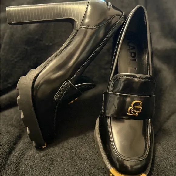 Karl Lagerfeld Black and Gold Heels with Luxe Metallic Accents