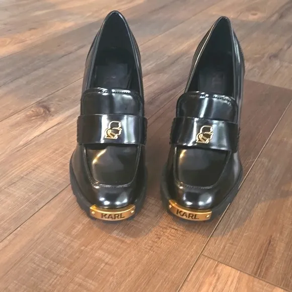 Karl Lagerfeld Shoes Women’s 8M Black Virna Pumps High Heel Gold Embelli…