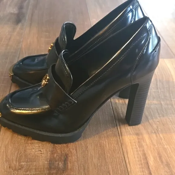 Karl Lagerfeld Shoes Women’s 8M Black Virna Pumps High Heel Gold Embelli…