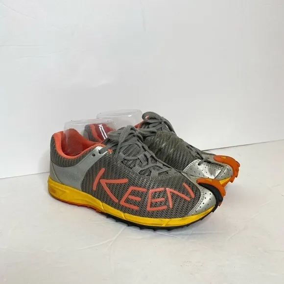 Keen A86 Trail Running Shoes