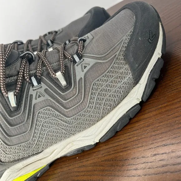 Keen Shoes Men's 11.5 Gray Green Lace Up Trail Running Hiking Sneakers 1015346
