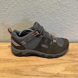 KEEN Steens Vent Hiking Trail Shoes Women's Size 7 $125 Magnet/Rose Gray