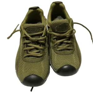 KEEN trail running tennis shoes 7