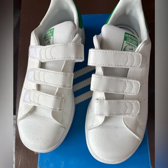 Kids Unisex Adidas Stan Smith Originals Shoes Size 1 for Little Kids