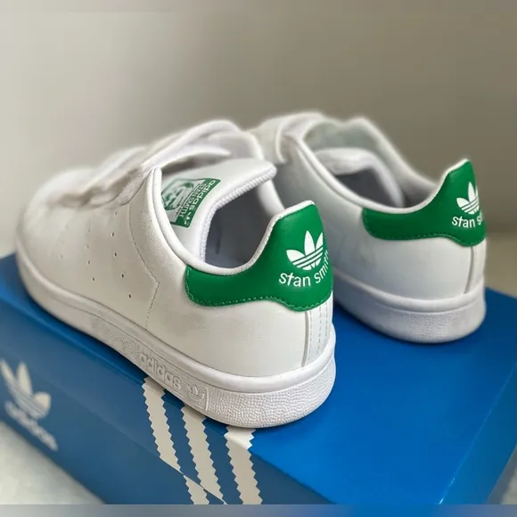 Kids Unisex Adidas Stan Smith Originals Shoes Size 1 for Little Kids