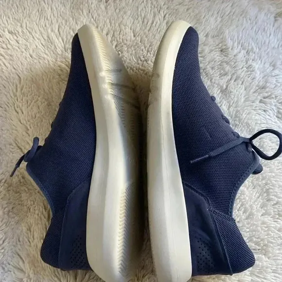Kizik Eco Knit Hand Free Sneaker Shoes men’s 10.5
