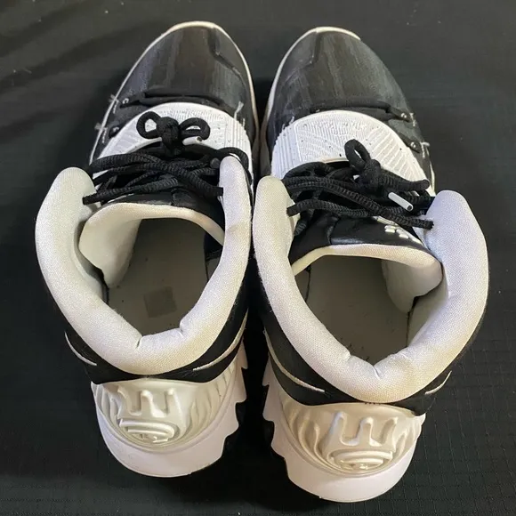 Kyrie 6 Team Black White