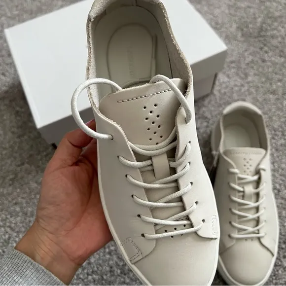 Lacoste women’s sneaker shoes  NWT