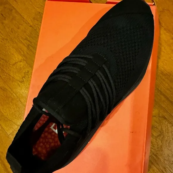 Lane eight black  trainer tennis shoes