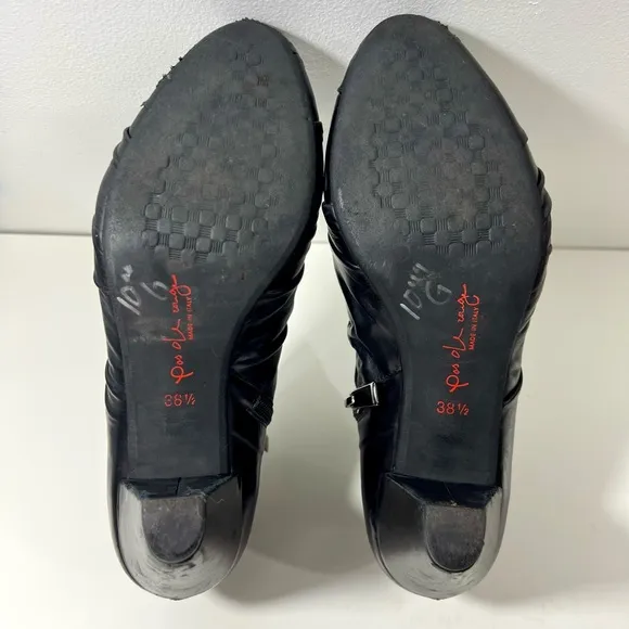 Las de‎ Rouge Booties