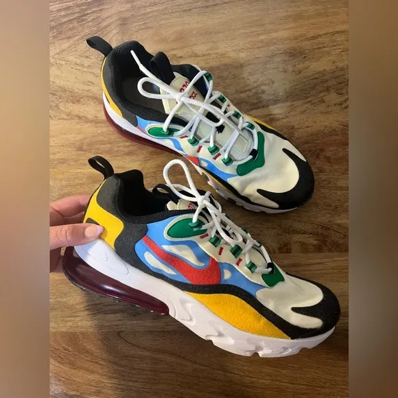 🩷✨LIKE NEW‎ 2020 AIR MAX 270 REACT MULTICOLOR - SIZE 6.5✨🩷