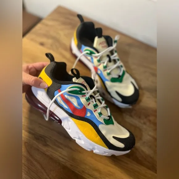 🩷✨LIKE NEW‎ 2020 AIR MAX 270 REACT MULTICOLOR - SIZE 6.5✨🩷