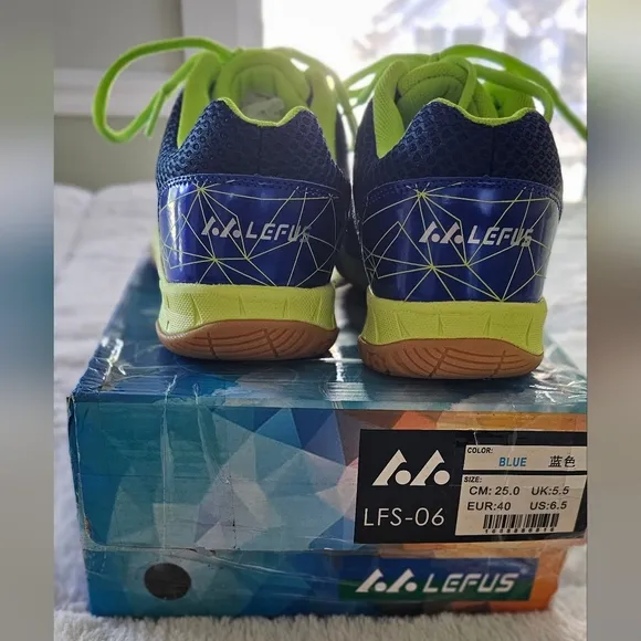 LIKE NEW Women's Luff 06 Lightweight Cushioning Pickleball Court Shoes Size 6.5